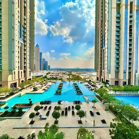 Visionary Vista: 2Br Al Habtoor City Dubaï Extérieur photo