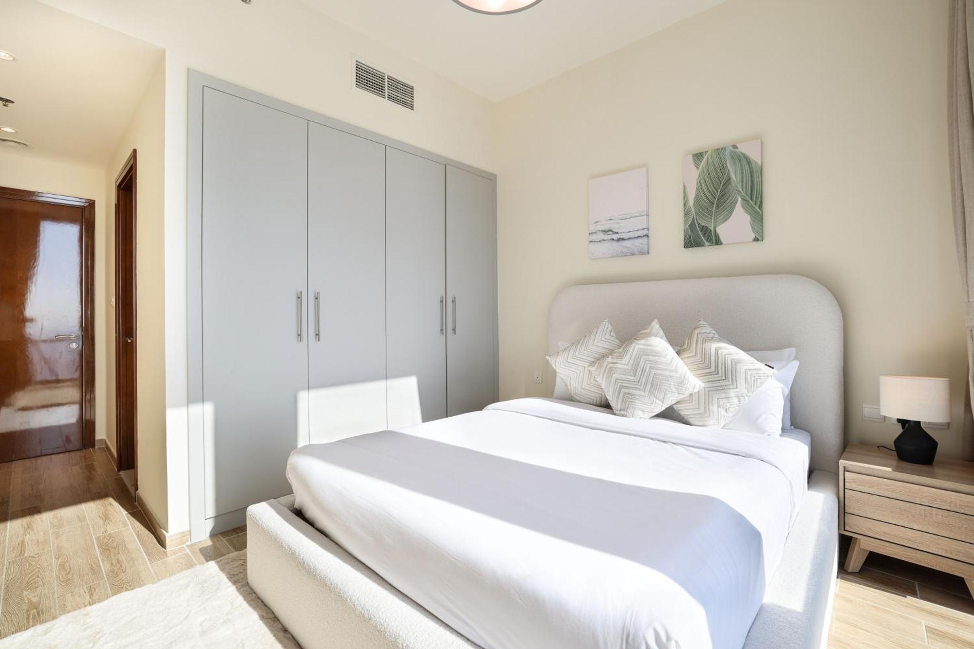 Visionary Vista: 2br Al Habtoor * Dubaï