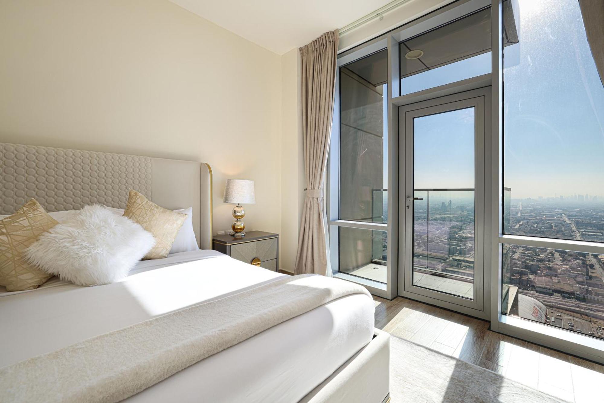 Visionary Vista: 2br Al Habtoor Appartement *