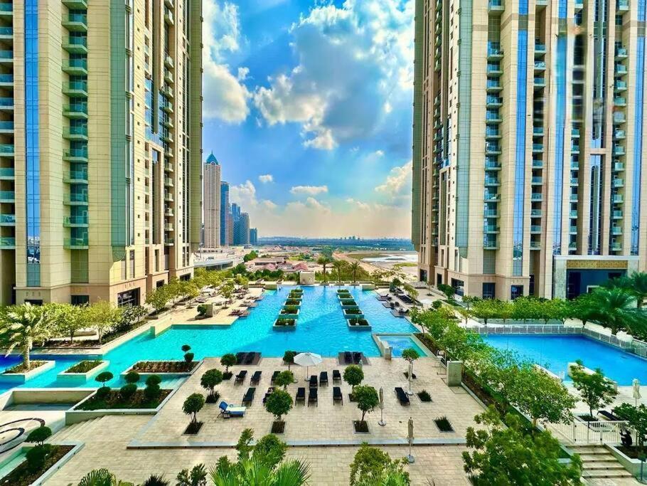 Visionary Vista: 2br Al Habtoor * Дубай